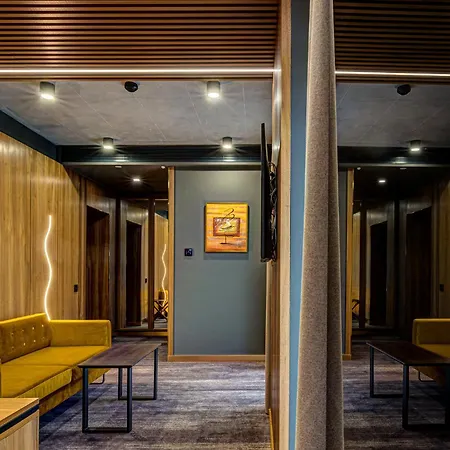 Vibre Hotel 5*