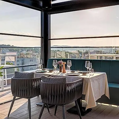 Vibre Otel Kaloşvar