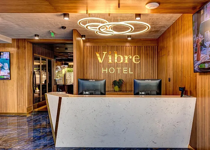 Vibre Hotel 5*